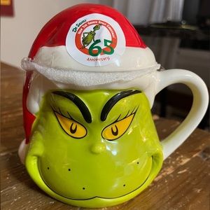 GRINCH MUG WITH TOPPER NWT